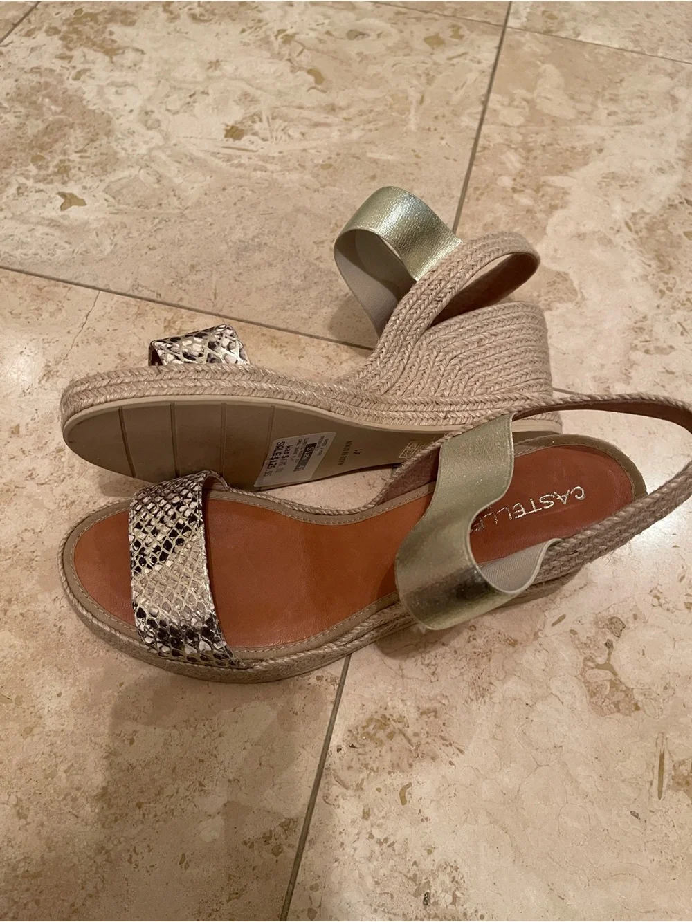 NWOT Casteller Made in Spain Wedge Espadrille Sandals in sz 41